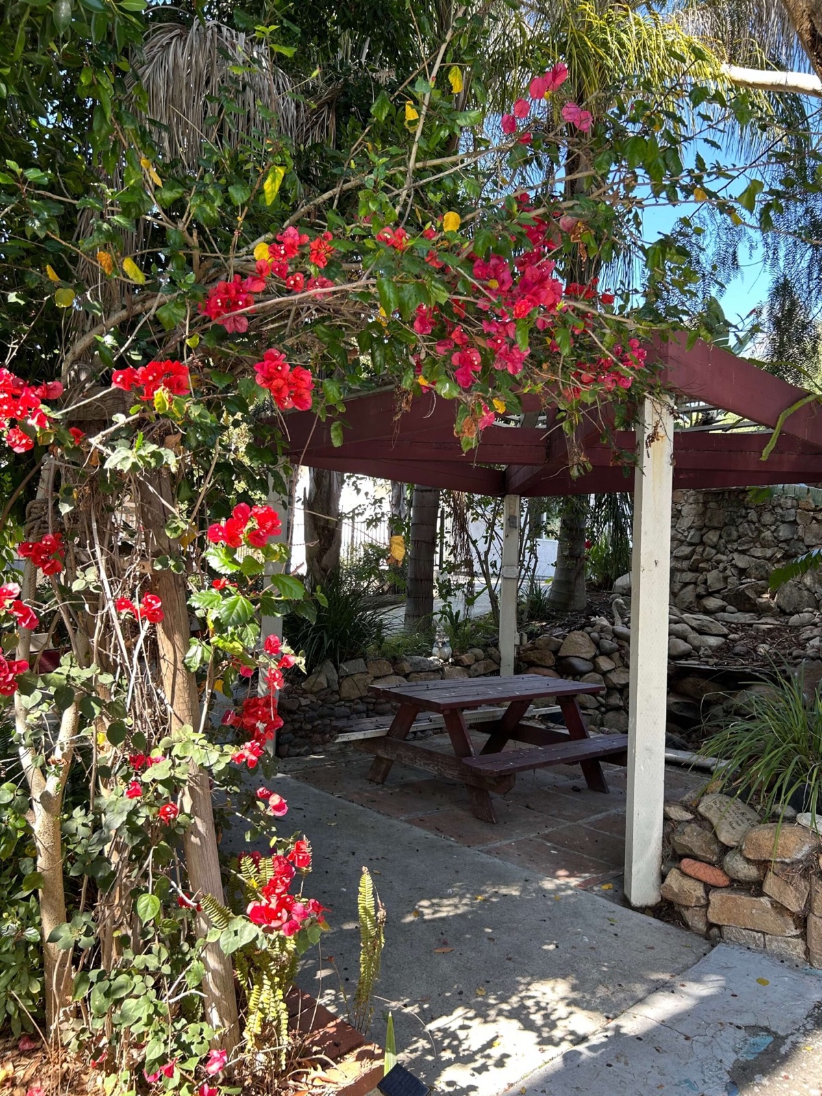 Huntington Manor gazebo and garden