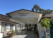 Huntington Manor community