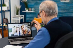 How do I make a Skype video call to my family